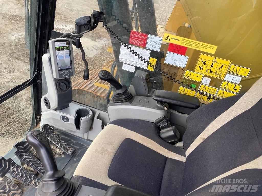 CAT 335 F L CR Bandgrävare