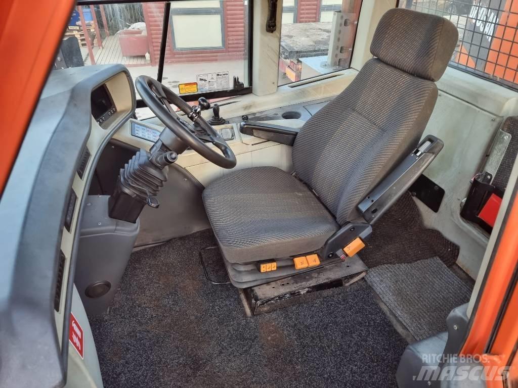 Doosan DA 30 Midjestyrd dumper