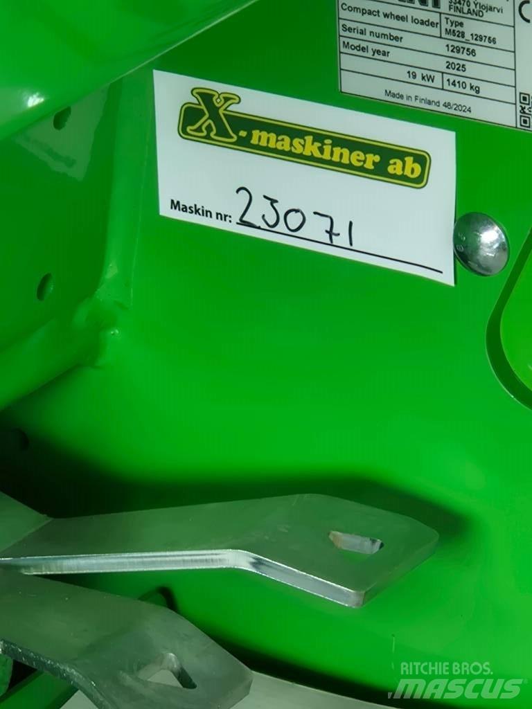 Avant 528 Kompaktlastare