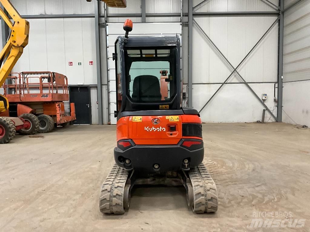 Kubota U 27-4 Minigrävare < 7t
