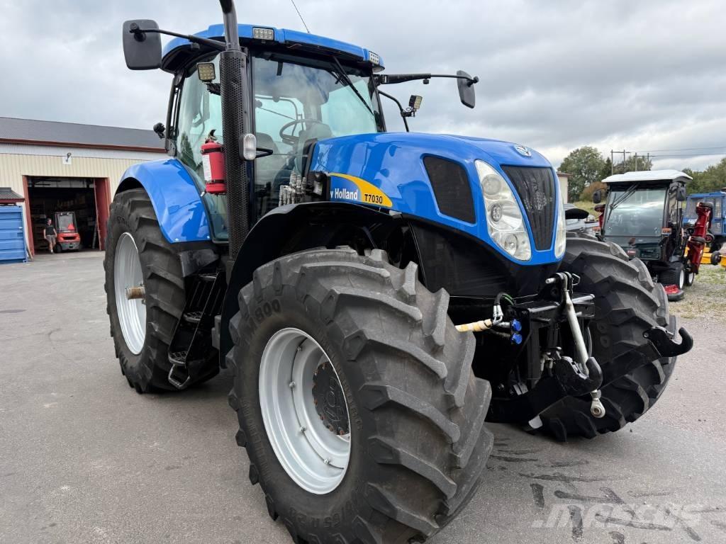 New Holland T7030 Traktorer
