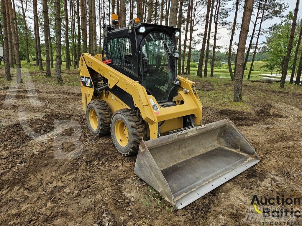 CAT 236 D Kompaktlastare