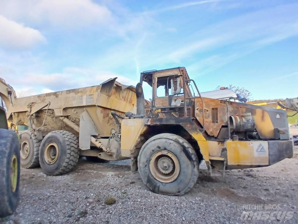Komatsu HM 300-2 Midjestyrd dumper
