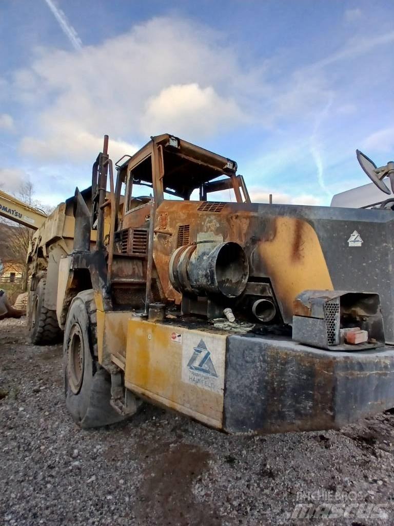 Komatsu HM 300-2 Midjestyrd dumper