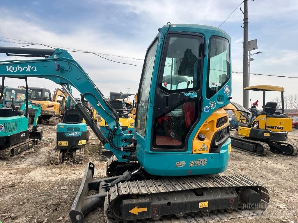 Kubota U -30 Minigrävare < 7t