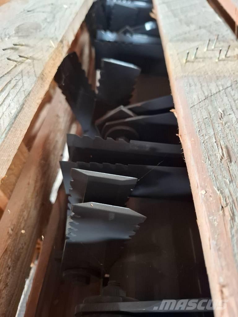 Fenet 5275 C Band, kedjor och underreden