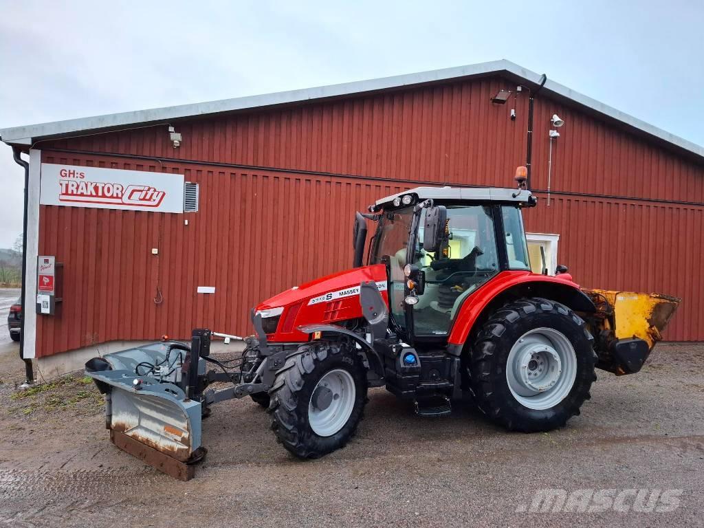 Massey Ferguson 5713 Traktorer