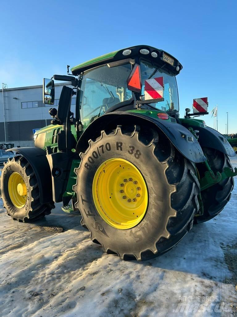 John Deere 6250 R Traktorer