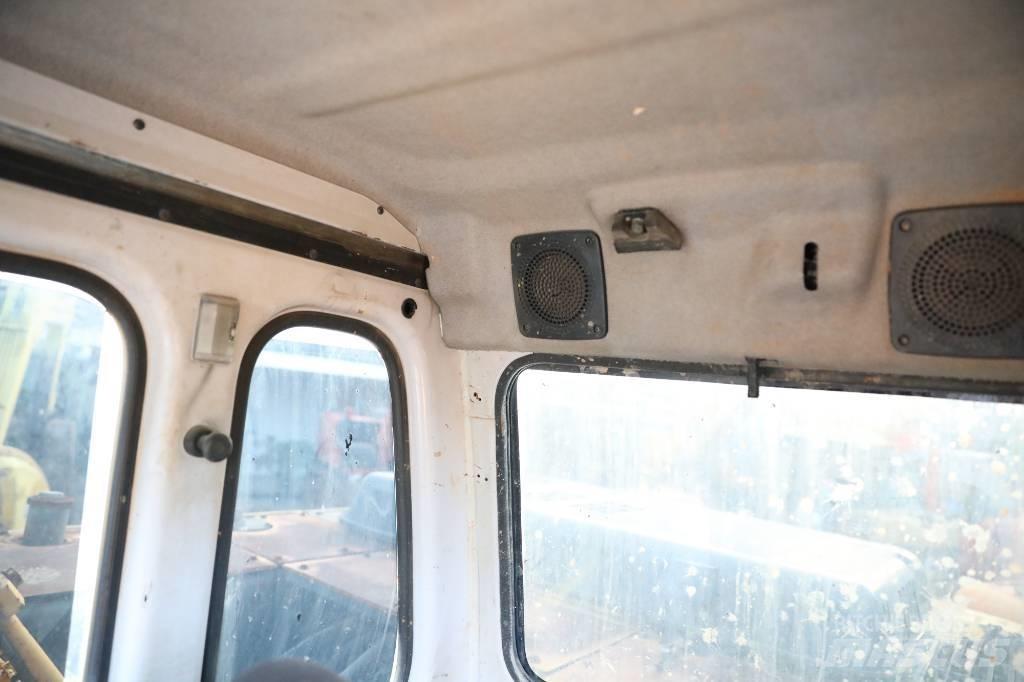 Sumitomo SH200-3 Bandgrävare
