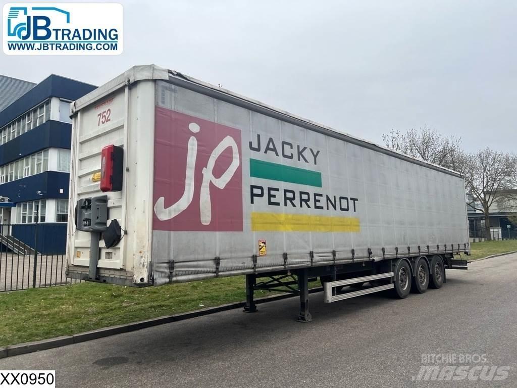 Fruehauf Tautliner Kapelltrailer
