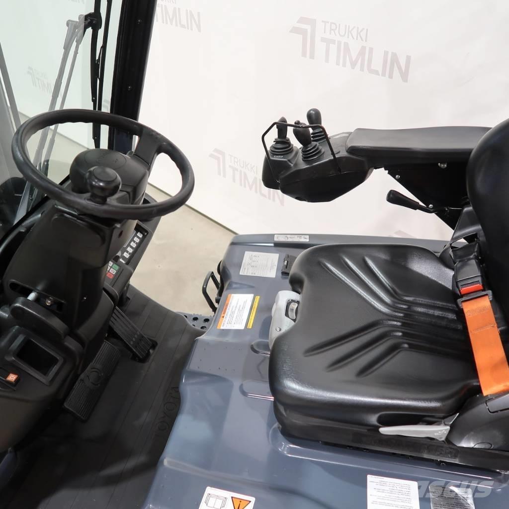 Toyota 8FBE16T Elmotviktstruckar