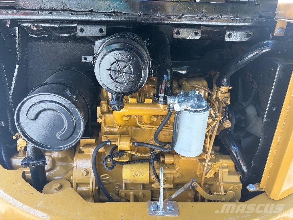CAT 305 C CR Minigrävare < 7t