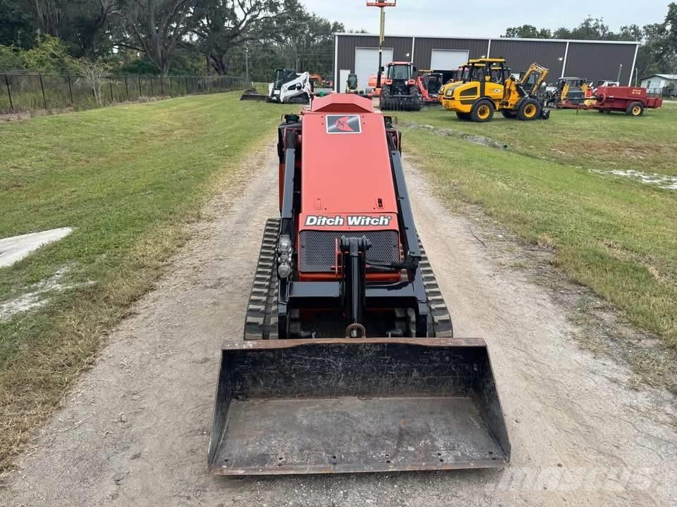 Ditch Witch SK 800 Kompaktlastare
