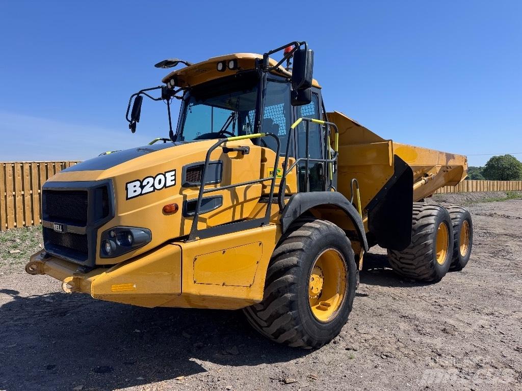 Bell B 20 E Midjestyrd dumper