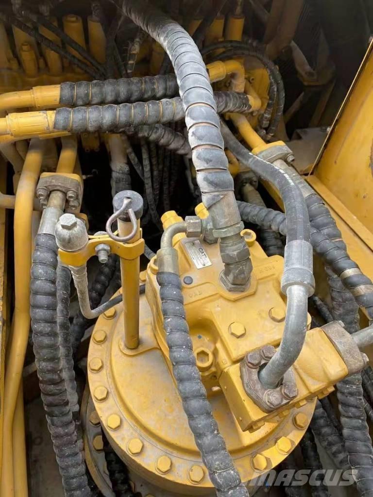 CAT 336 D Bandgrävare