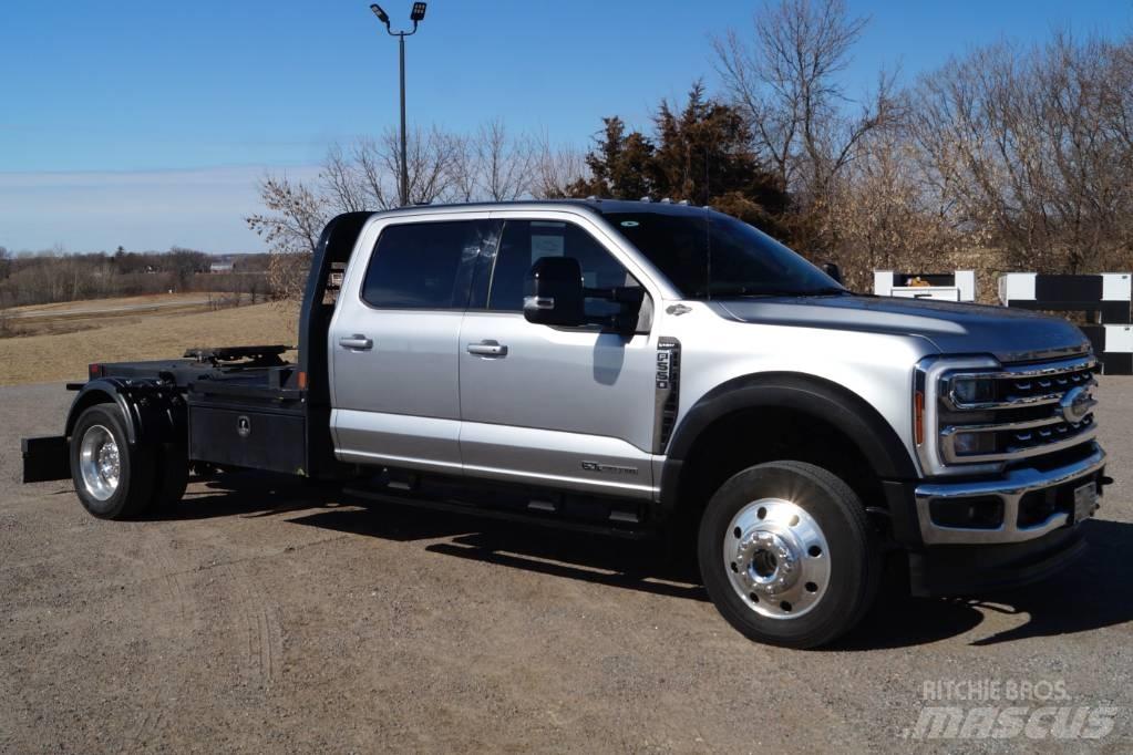 Ford F 550 SD Lariat Chassier