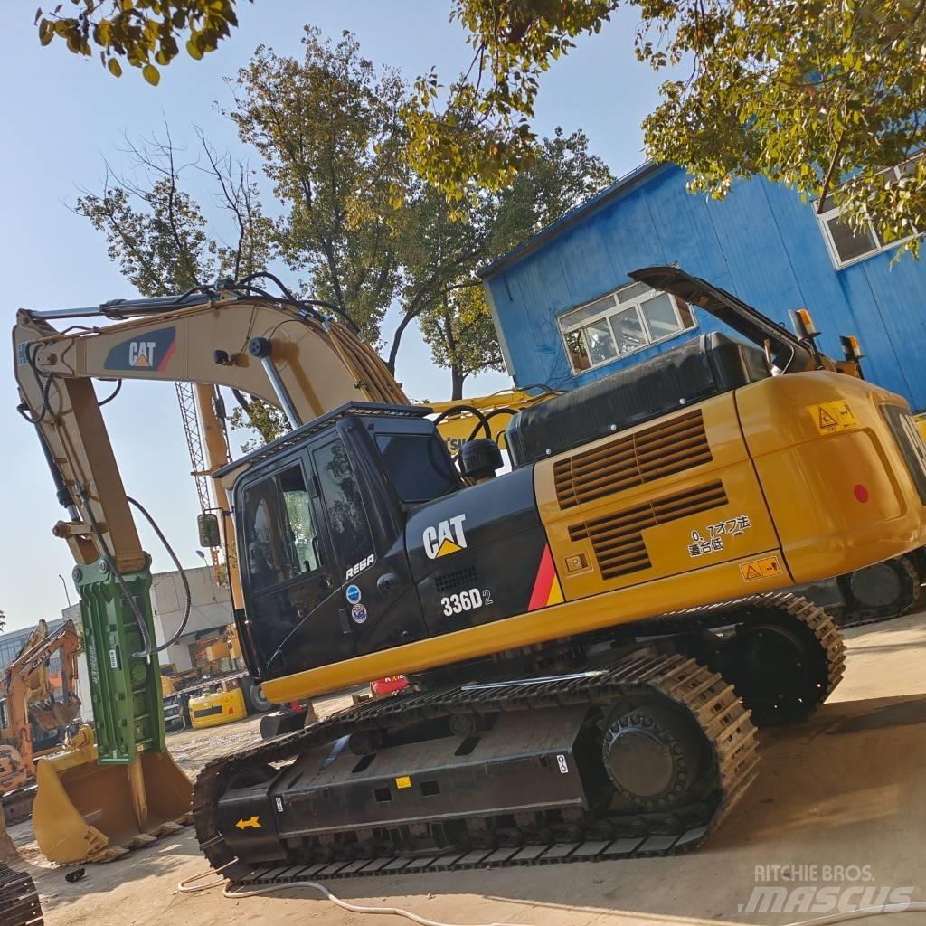 CAT 336 D2 Bandgrävare