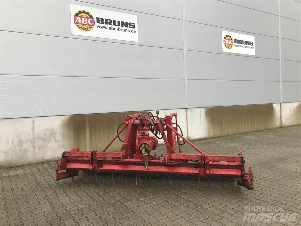 Krone KES 121-3000 Såbäddsharvar och rototillers