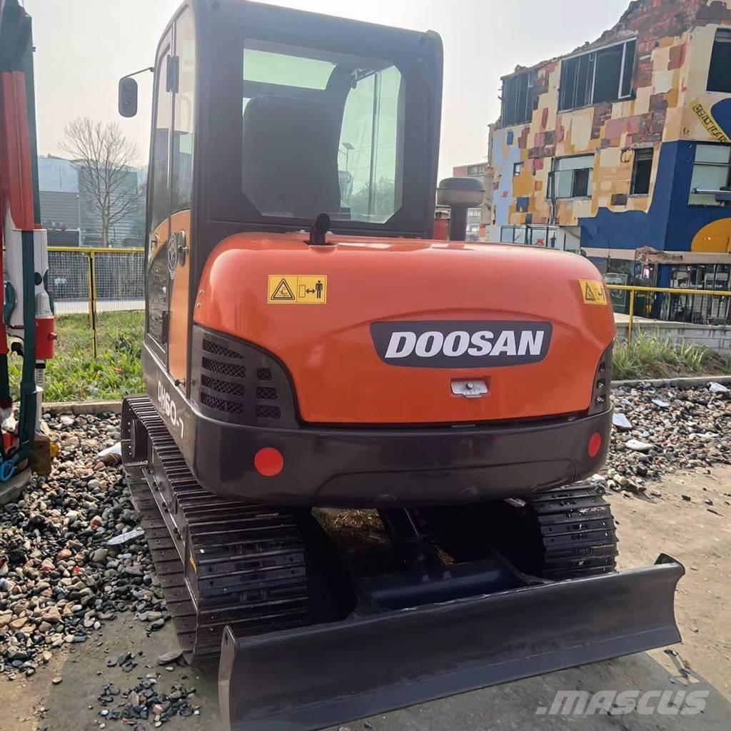 Doosan DH 60 Minigrävare < 7t