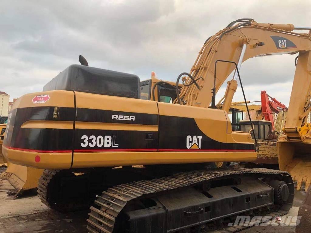 CAT 320 B L Bandgrävare