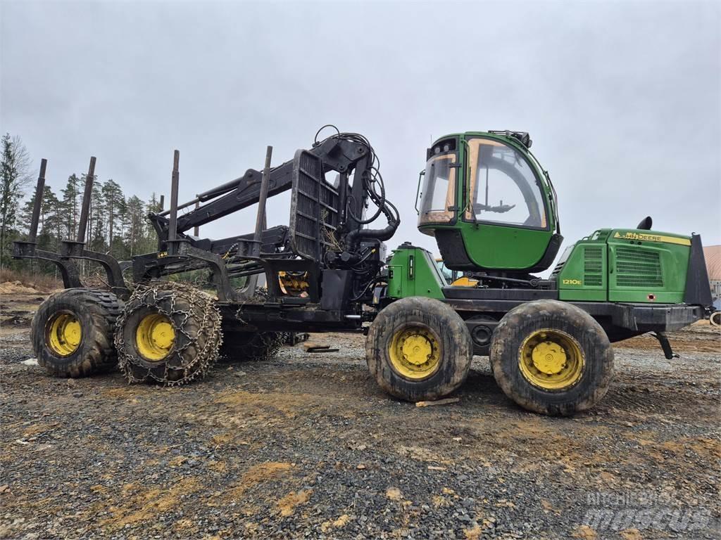 John Deere 1210E Skotare