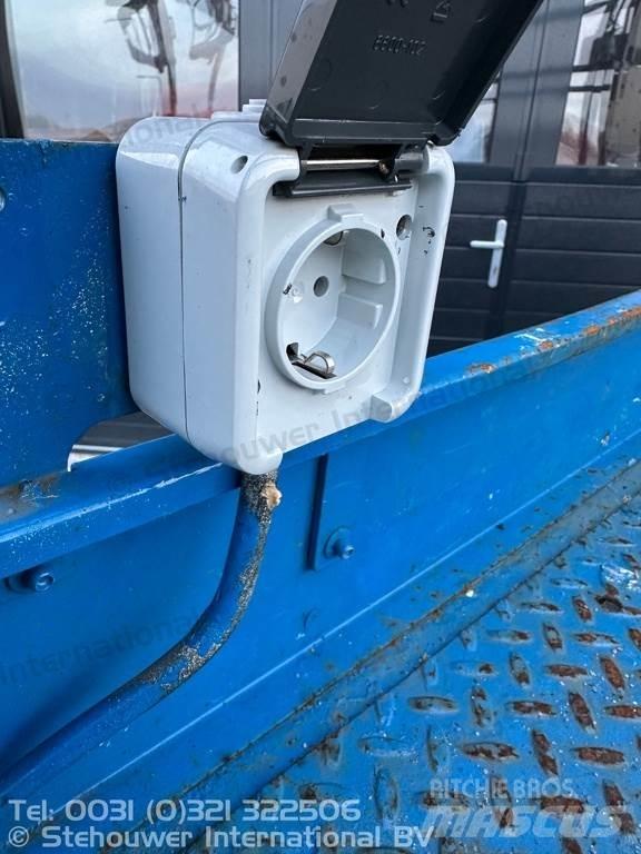 SkyJack SJ3226 Saxliftar