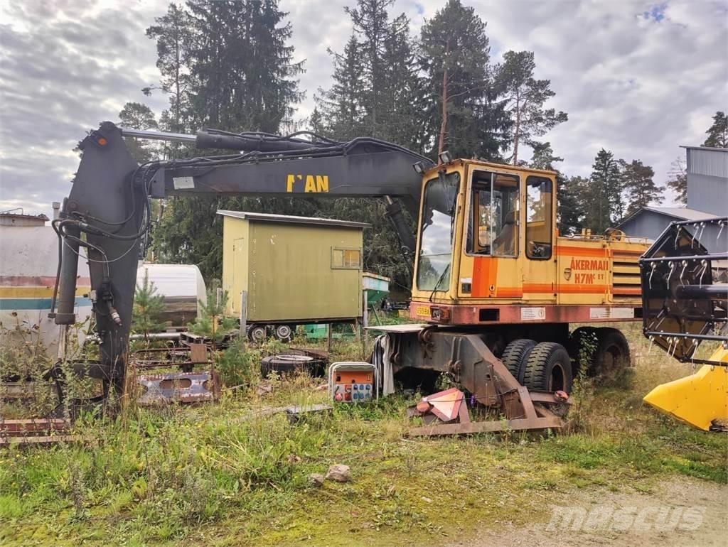 Åkerman H7MC Bandgrävare