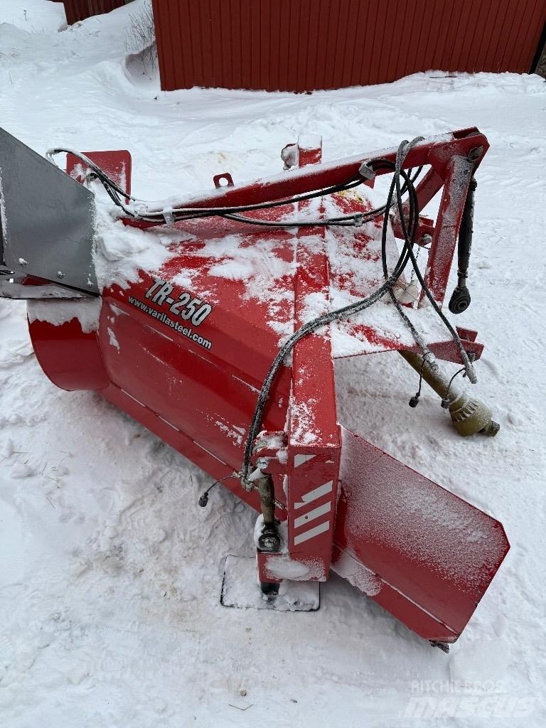 Varila Steel TR 250 Snöslungor och -fräsar