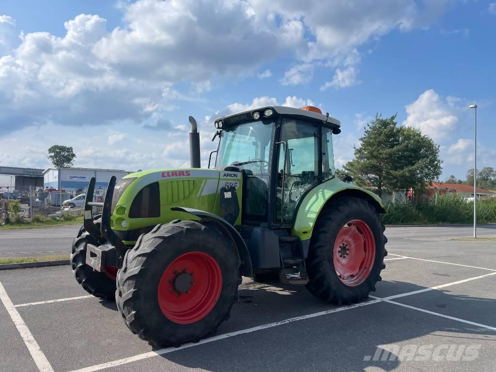 CLAAS Arion 410 C Traktorer