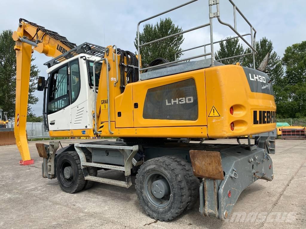 Liebherr LH 30 M Avfalls / industri hantering