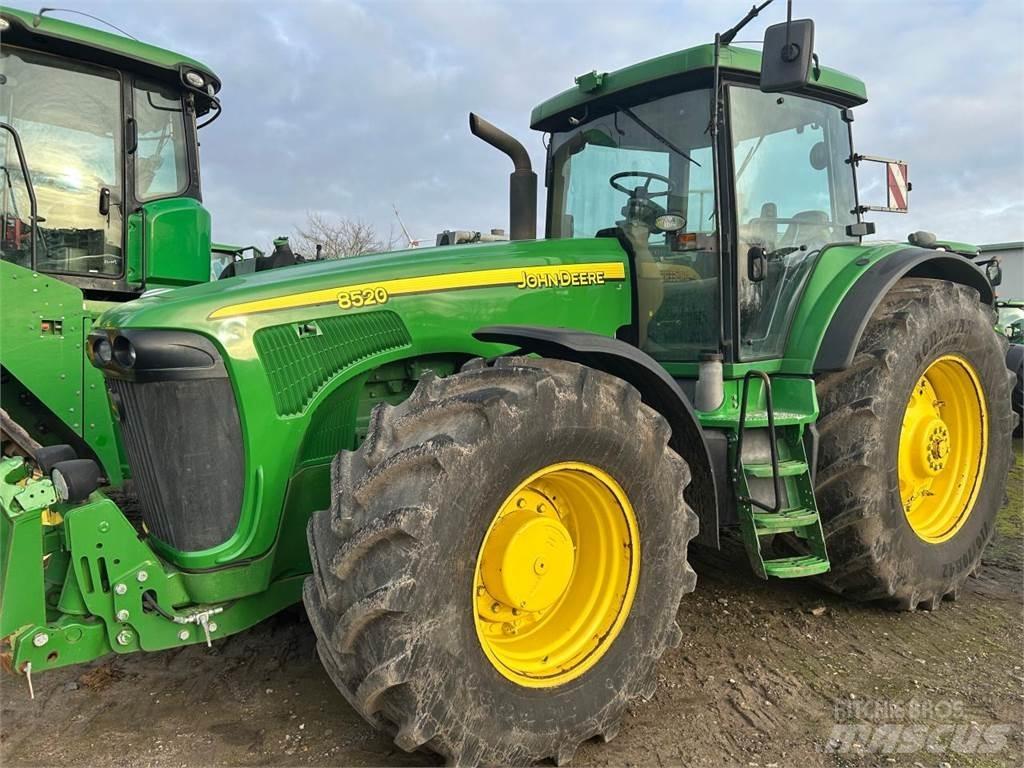 John Deere 8420 Traktorer