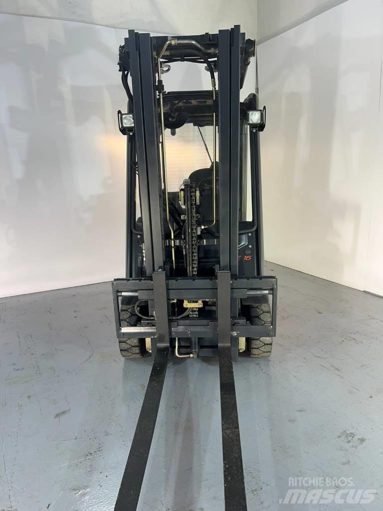 Linde E16 Elmotviktstruckar