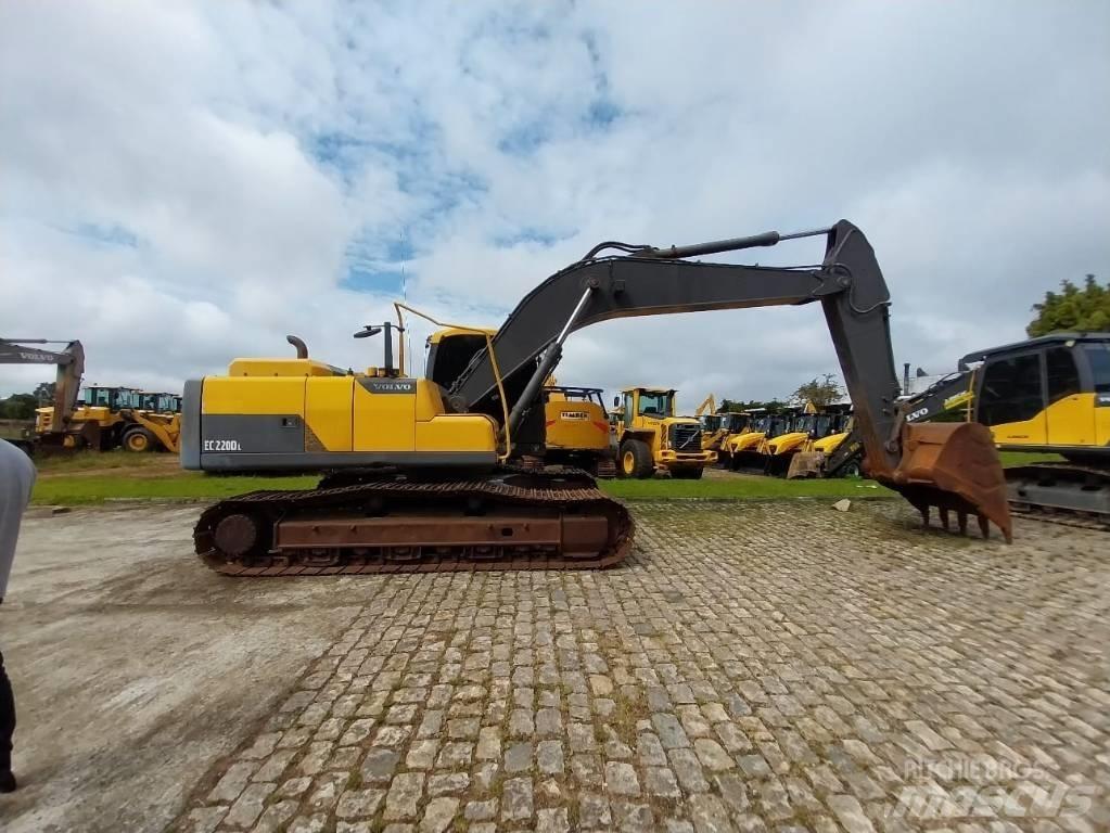 Volvo EC 220 DL Bandgrävare