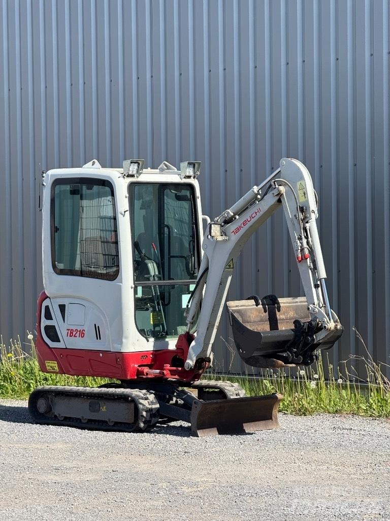 Takeuchi TB 216 Minigrävare < 7t