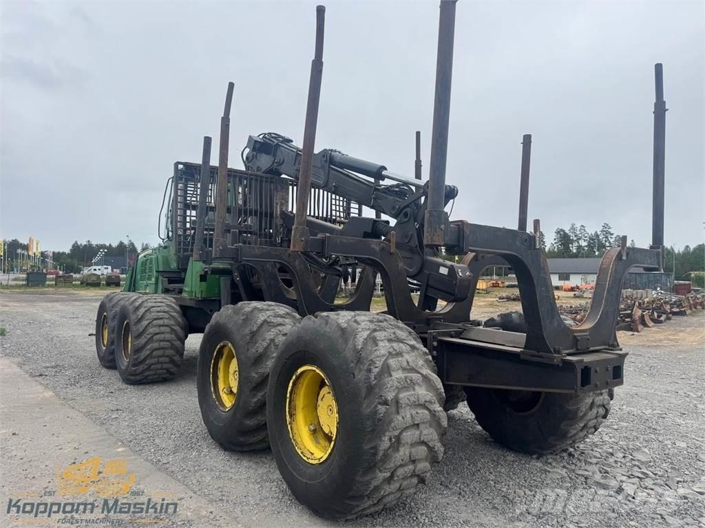 John Deere 1910E Skotare