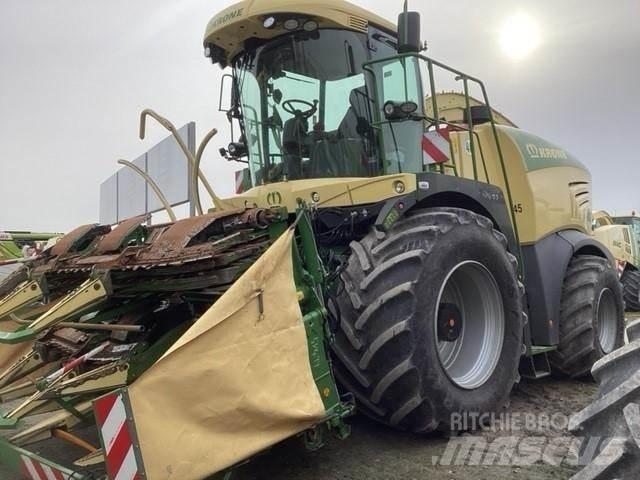 Krone BIG X 580 Självgående fälthackar