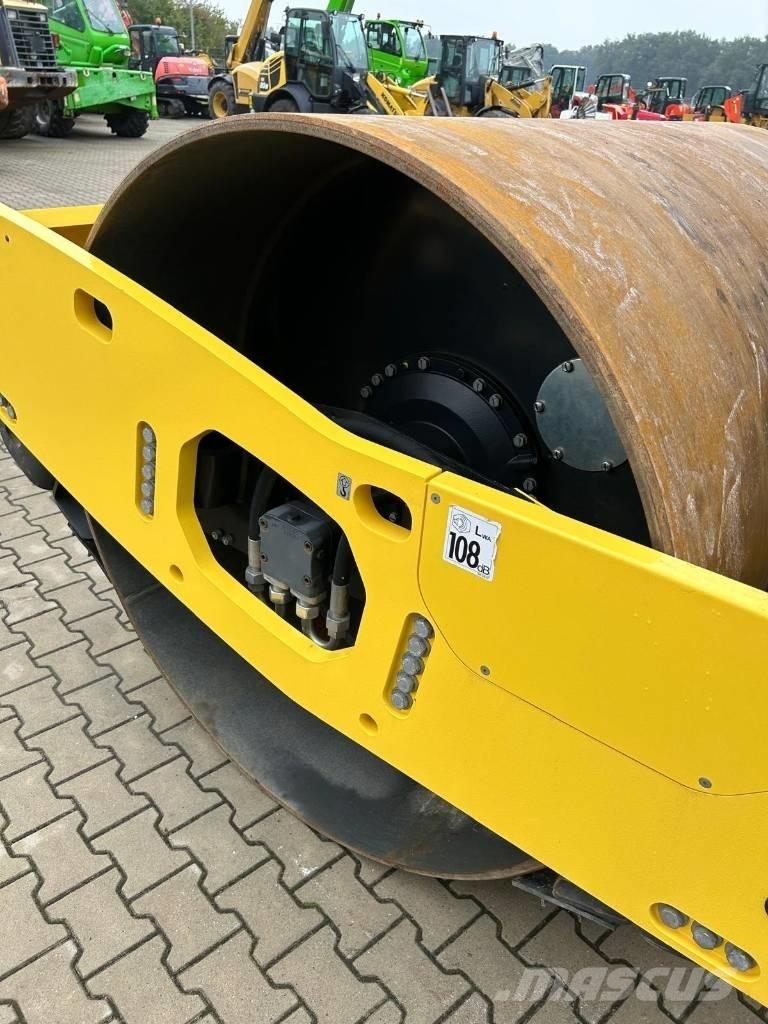 Bomag BW 211 D-5 Envalsvältar