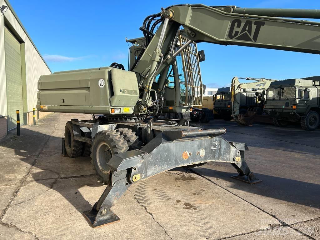CAT 318 Hjulgrävare