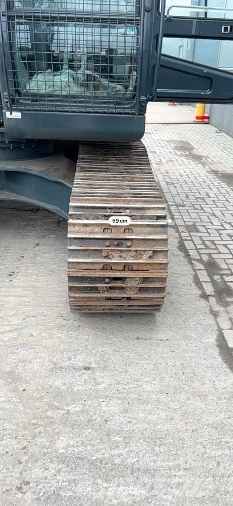 Hyundai R 210 Bandgrävare