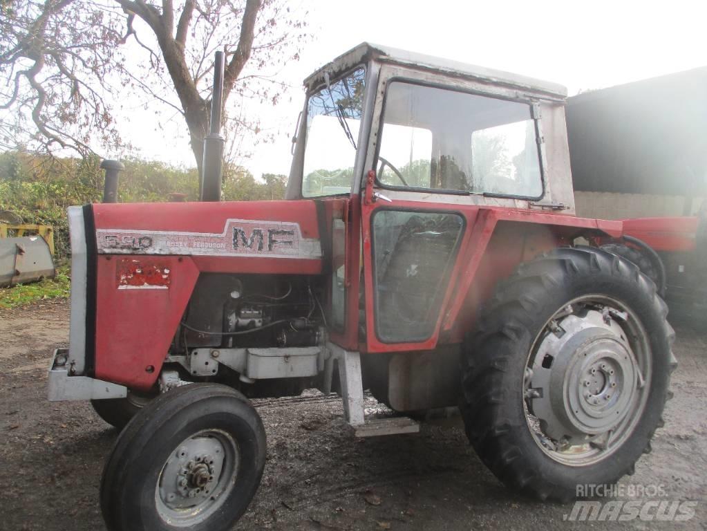 Massey Ferguson 590 Traktorer
