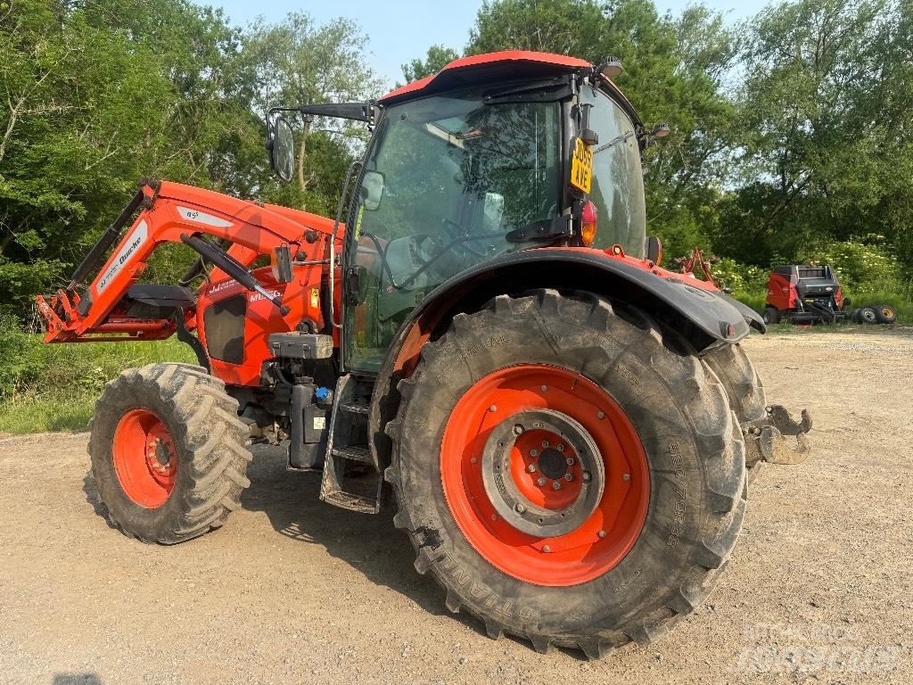 Kubota M 135 GX Traktorer