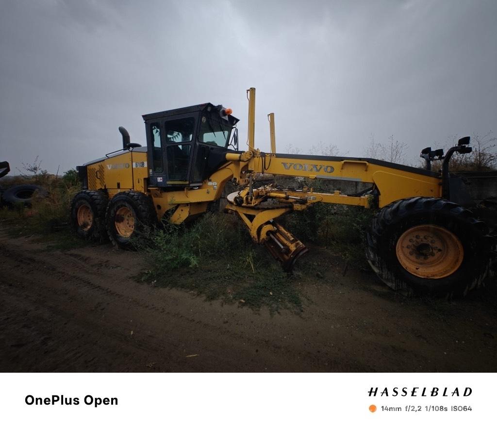  Greder Volvo G710 Motorer