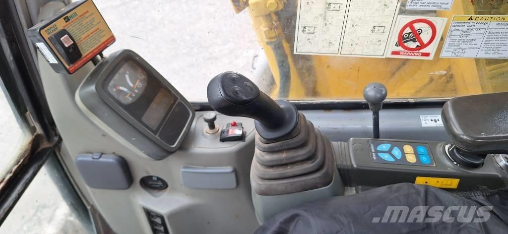 Kobelco E70SR Bandgrävare
