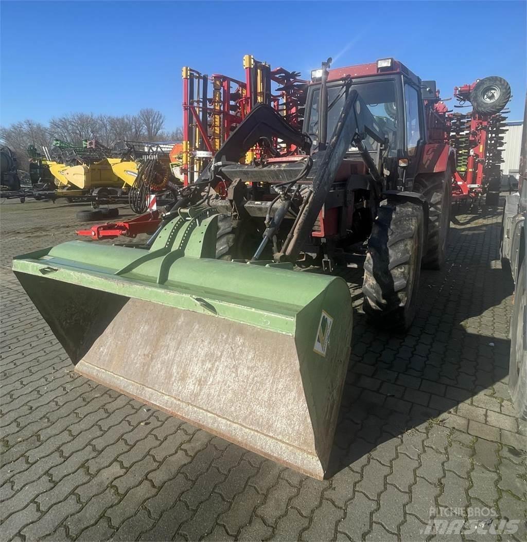 Case IH 856 XL Traktorer