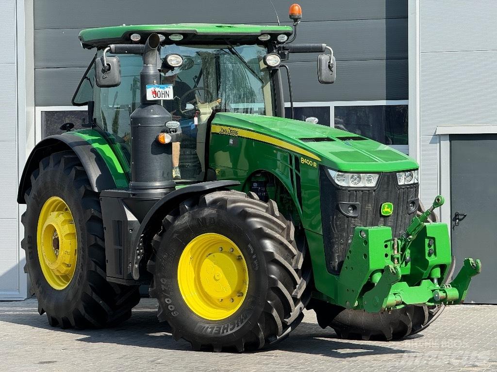 John Deere 8400 R Traktorer