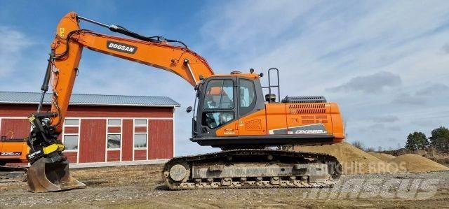 Doosan DX 225 LC-5 Bandgrävare