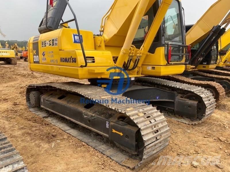 Komatsu PC200-7 Bandgrävare