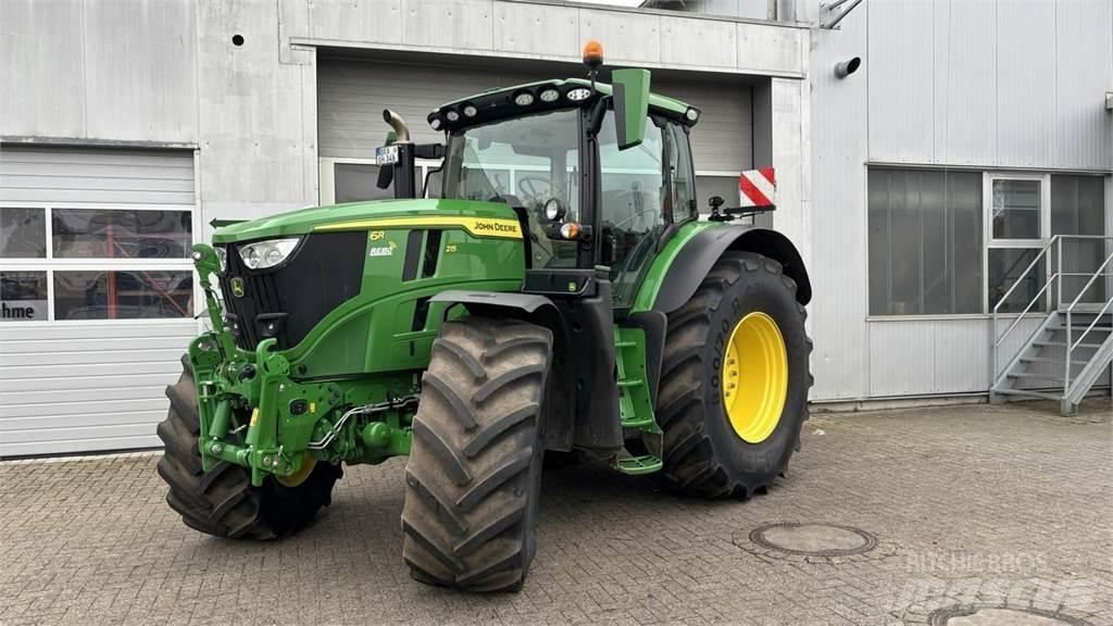 John Deere 6R215 Traktorer