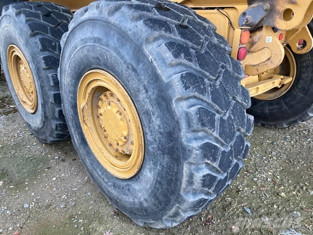 CAT 730 C Midjestyrd dumper
