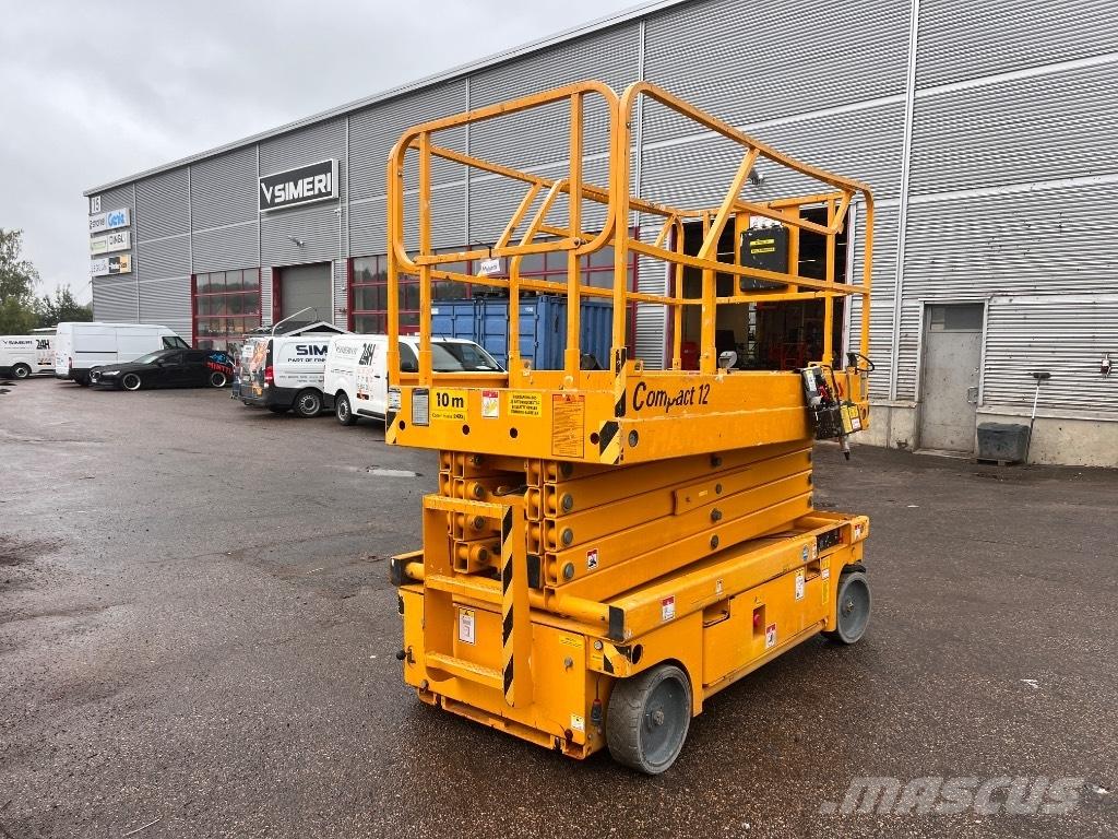 Haulotte Compact 12 Saxliftar